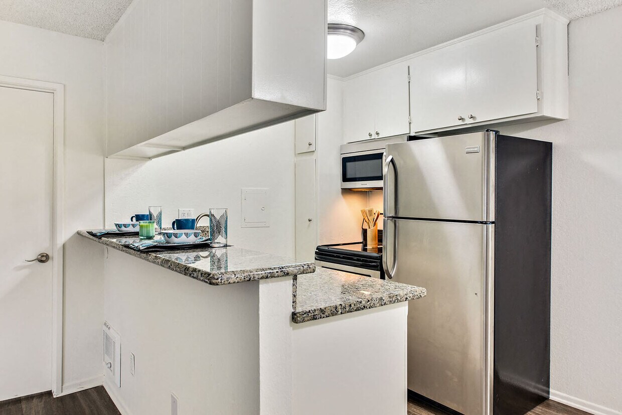 Gilmore Apartments Van Nuys Apartments in Van Nuys, CA