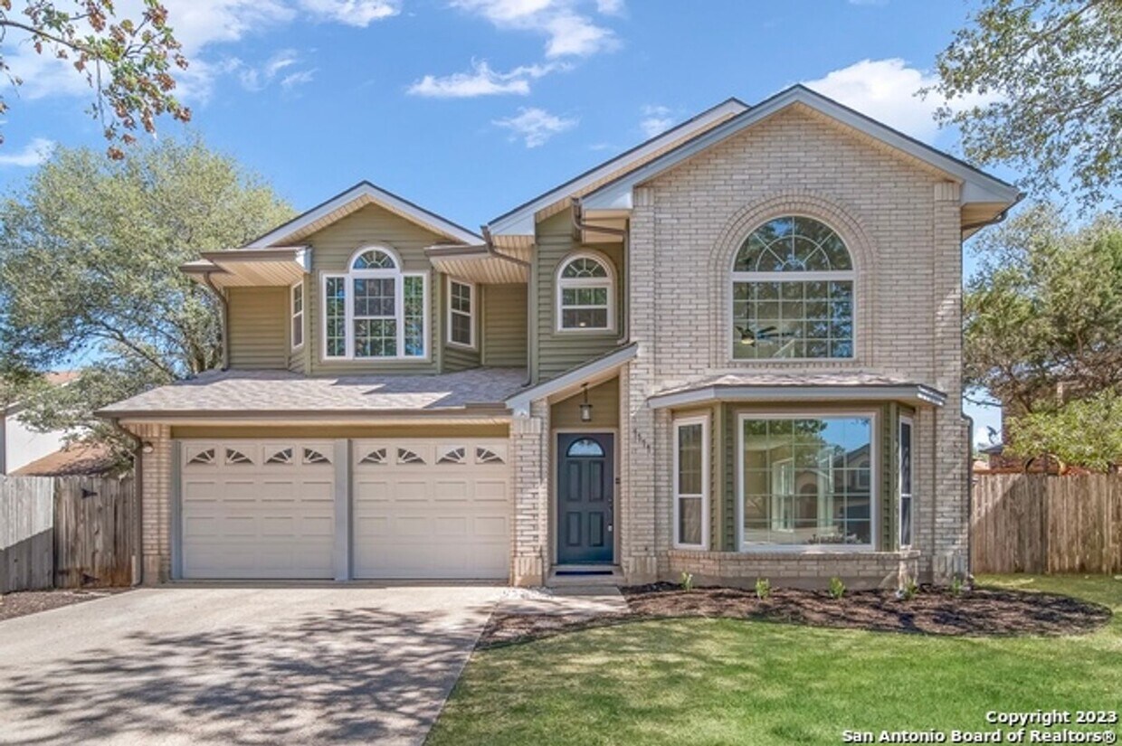 Foto principal - Newly remodeled home in Stone Oak!