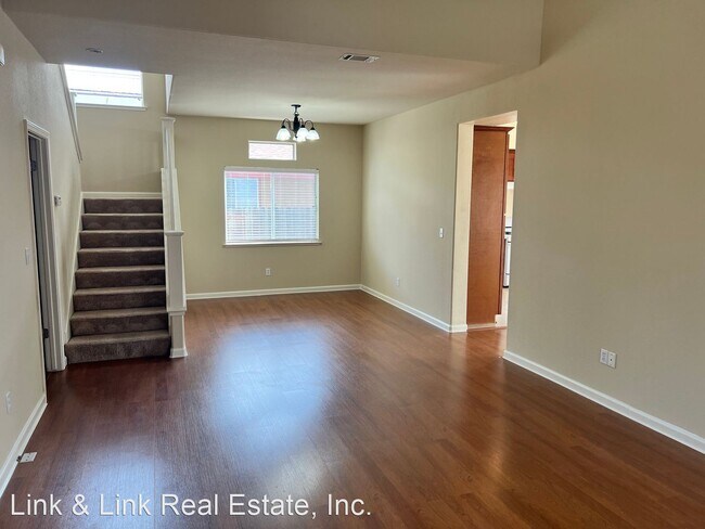 Building Photo - 4 br, 2.5 bath House - 348 Zachary Drive