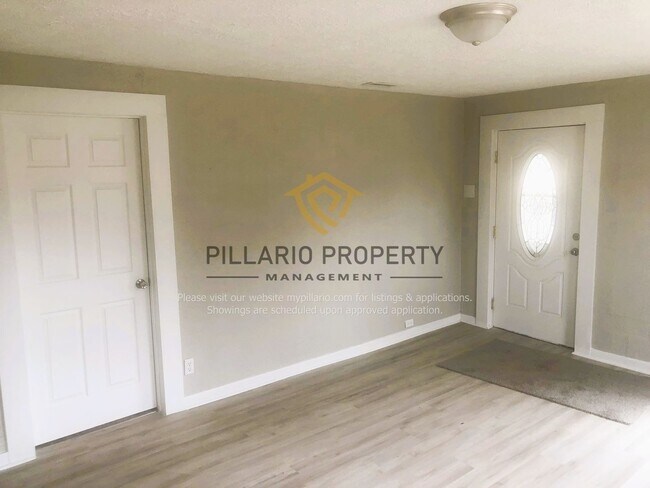 Building Photo - Take a look at this charming 3-bedroom, 1-...
