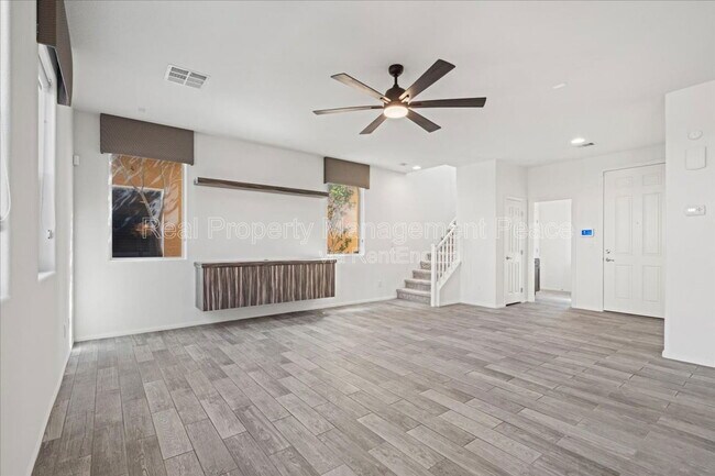 Foto del edificio - 628 Wounded Star Ave