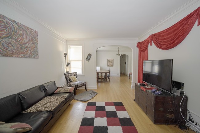 Foto del edificio - 5511 N Campbell Ave