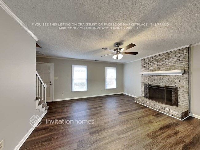 Foto del edificio - 300 Southland Rd