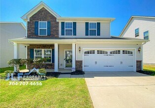 Building Photo - 1295 Farm Branch Dr SW