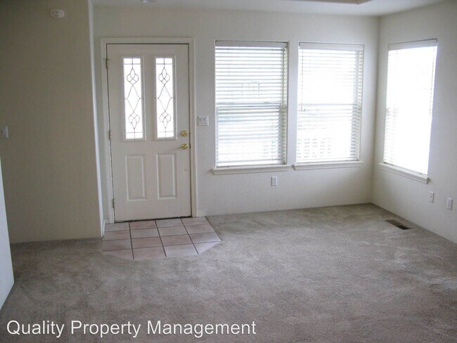 Building Photo - 3897-1542 Arrowhead Dr
