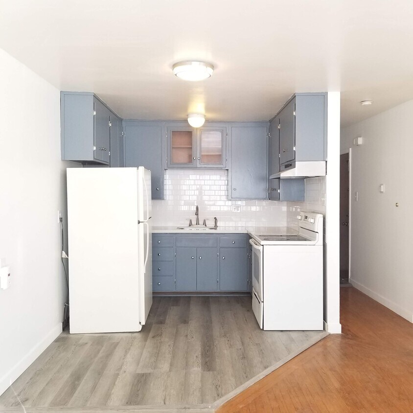 Kitchen view from living room - 901 Tompkins Ave