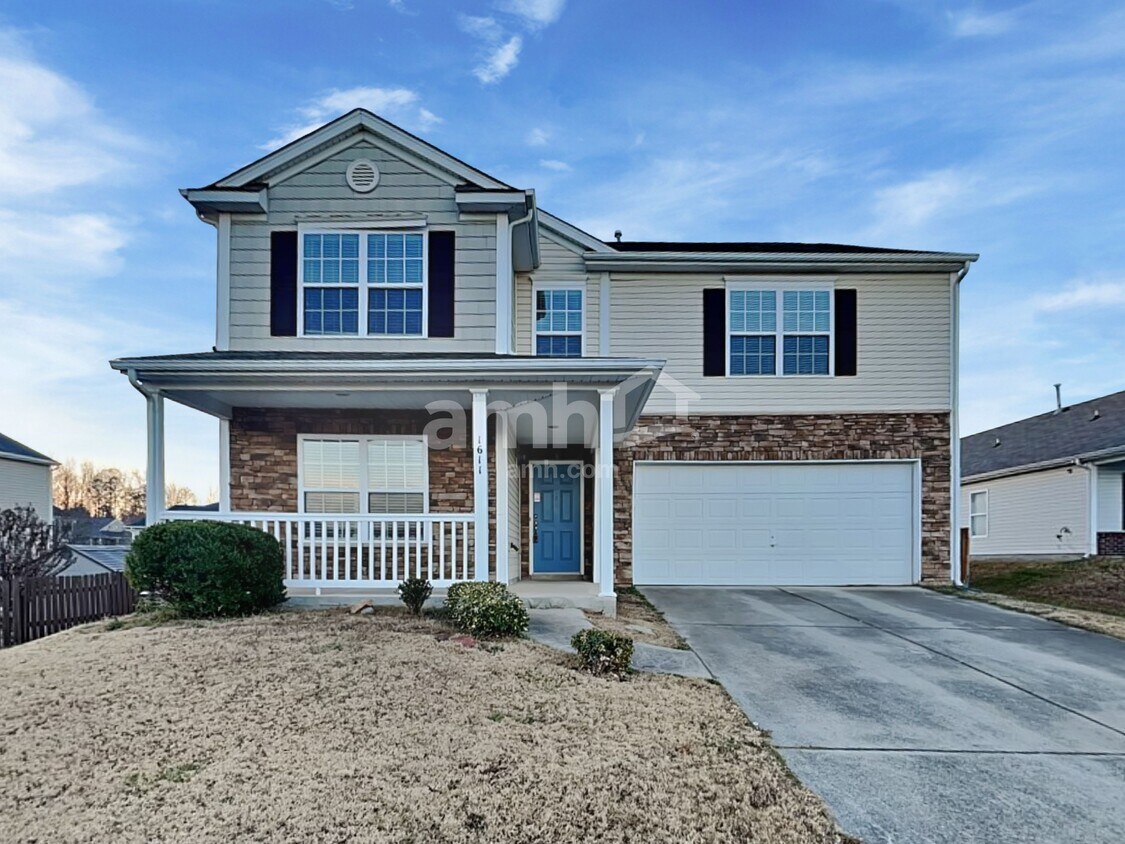 Primary Photo - 1611 Rustic Arch Way