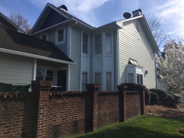 Foto del edificio - 3 bedroom townhome across from Panthers St...