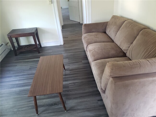 Foto del edificio - 115 Linn St