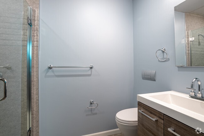 2BR, 2BA - Columbia Flats