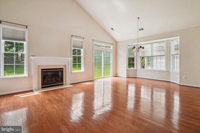 Building Photo - 13214 Triple Crown Loop