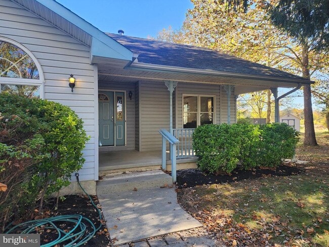 Building Photo - 144 Carranza Rd