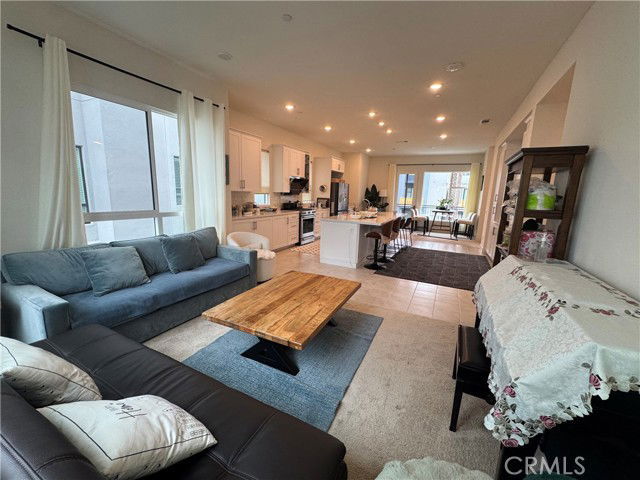 Foto del edificio - 16246 Dawn Wy