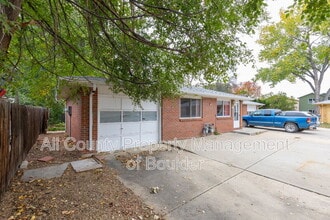 Building Photo - 281 Caywood Ct