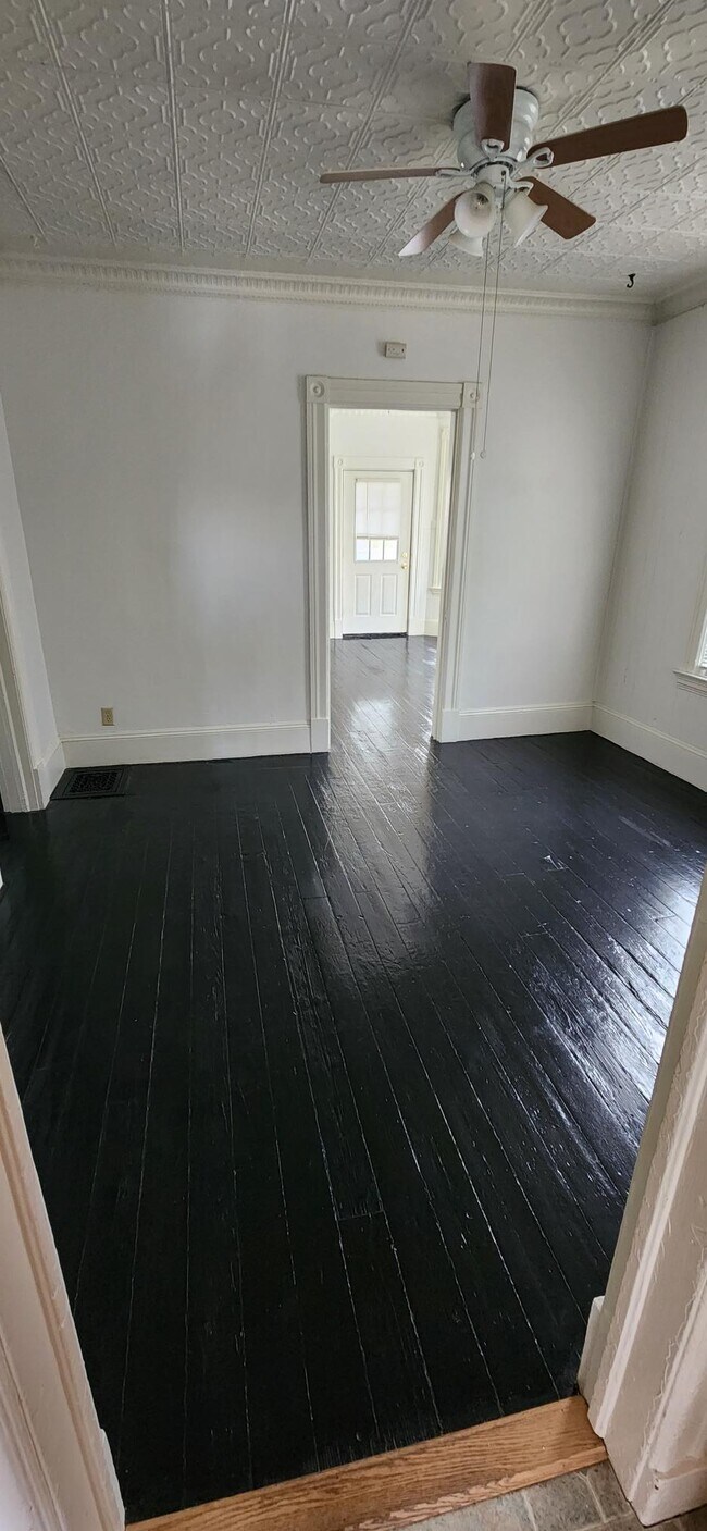 87 E Main St Unit 1, Johnstown, NY 12095 Apartments in Johnstown, NY