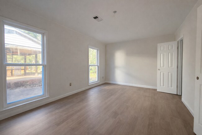 Foto del edificio - Coming Soon – Fully Remodeled Home!