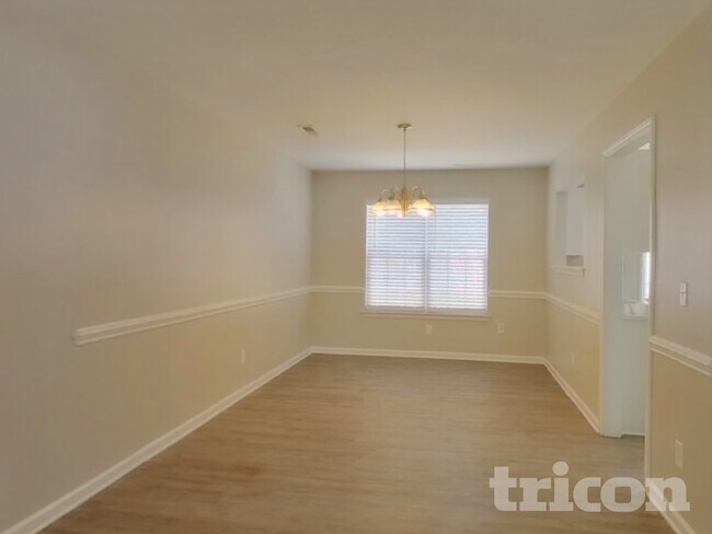 Foto del edificio - 1506 Kindred Cir NW