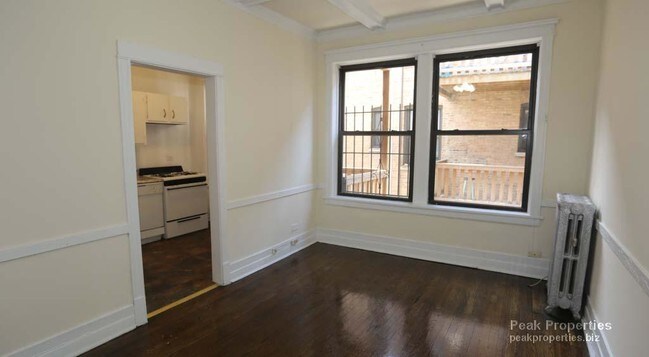 Foto del edificio - 3166 N Hudson Ave