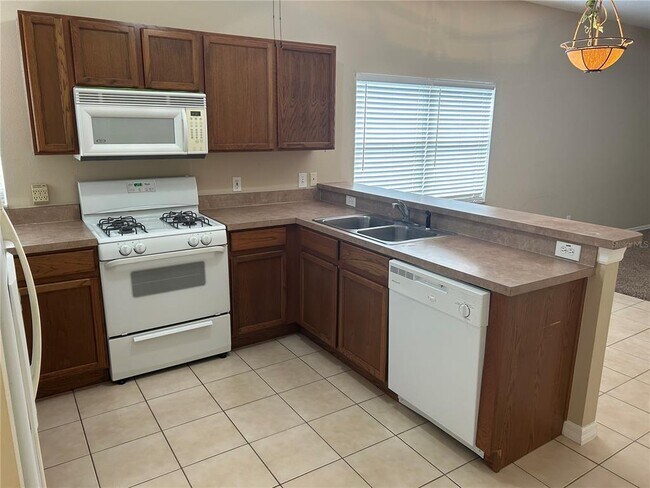 Foto del edificio - 5603 Tanagergrove Way