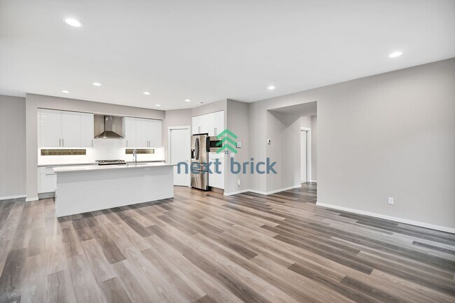 Foto del edificio - Stunning 4-Bed, 2.75-Bath Single-Family Home Ready for Rent!