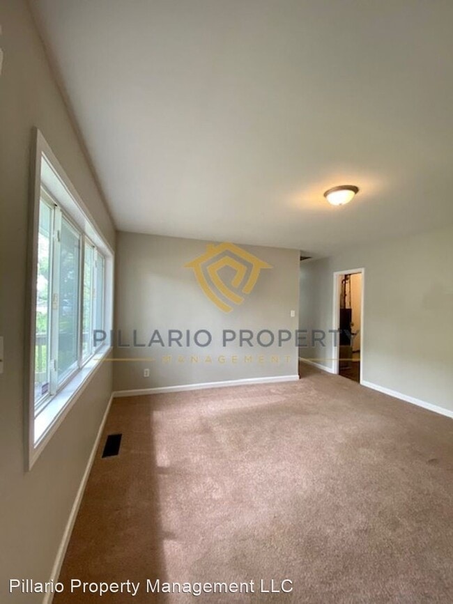 Building Photo - 3 br, 1 bath House - 5016 Leone Dr
