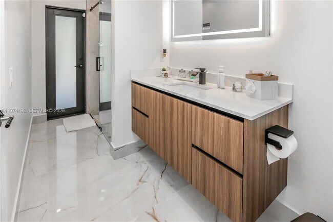 Foto del edificio - 14211 SW 31st St