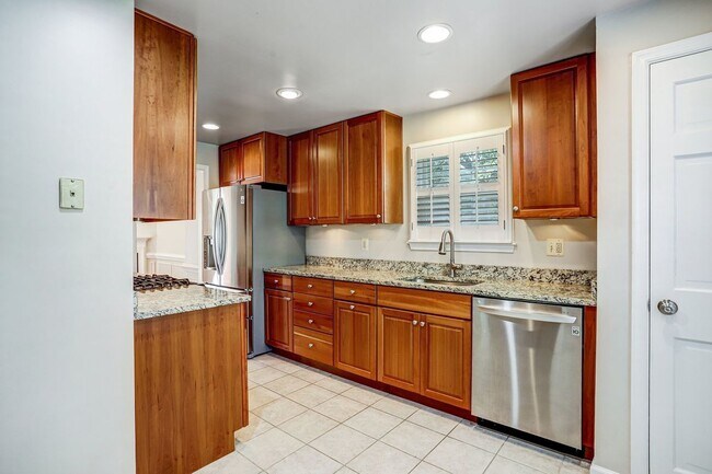 Foto del edificio - 14508 Four Chimney Dr