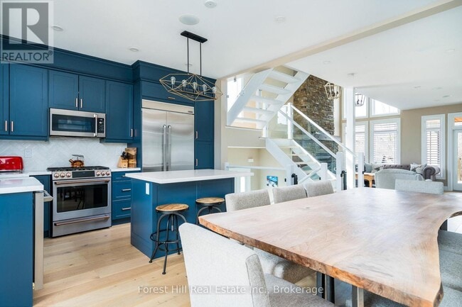 Photo du bâtiment - 196 Blueski George Crescent