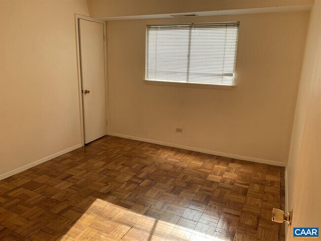 Foto del edificio - 1215 Wertland St