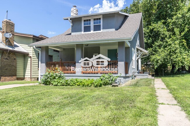 Foto del edificio - 2923 Parkwood Blvd
