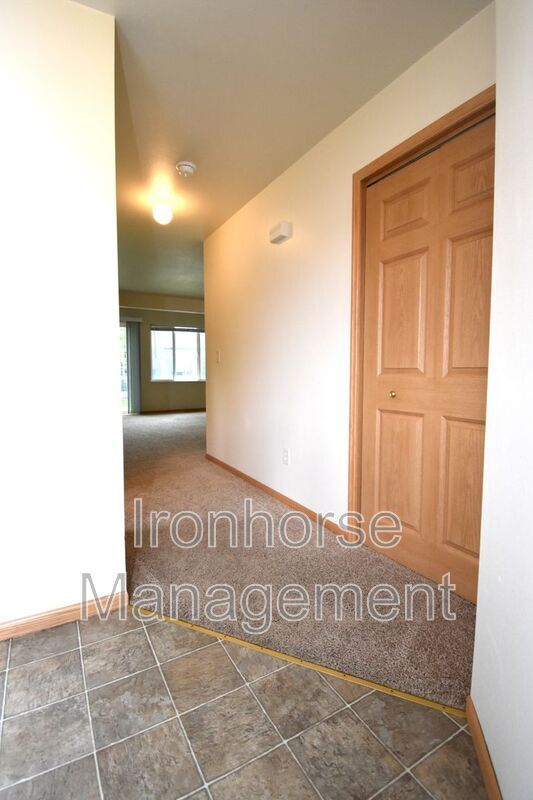 Foto del edificio - 2480 Wheeler Dr