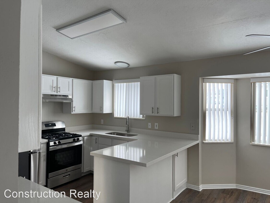 5930 Woodview Dr, Kearns, UT 84118 House Rental in Kearns, UT