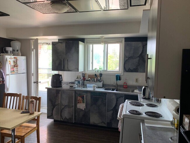 Photo du bâtiment - 38 Marshall St