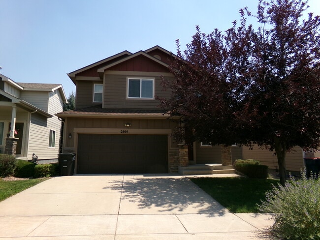 Building Photo - 2464 Sierra Springs Dr