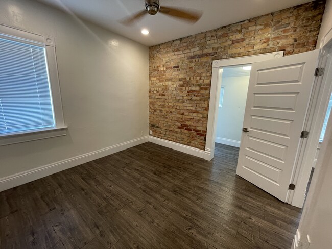 28-1 dormitorio - 22-38 D St