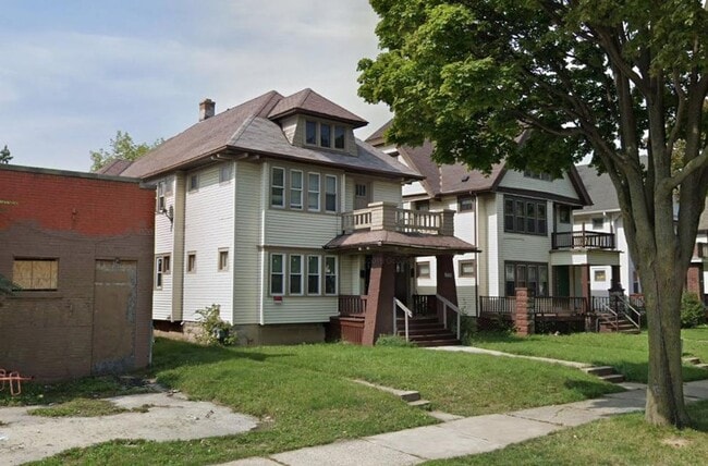 Building Photo - 2707-2709-2709 N 47th St