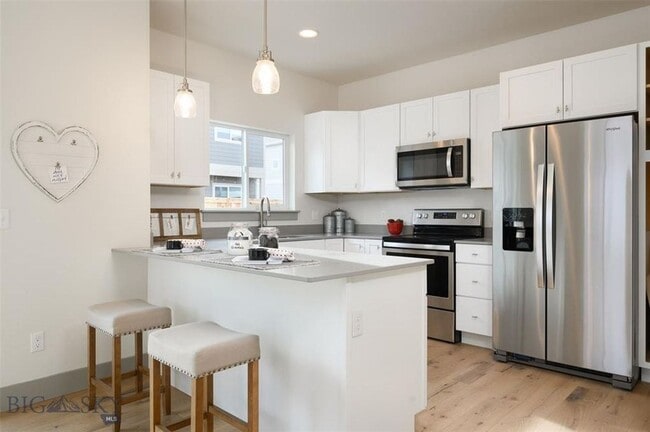 Foto del edificio - Gorgeous Townhouse - 3 Bedrooms and 2 1/2 ...