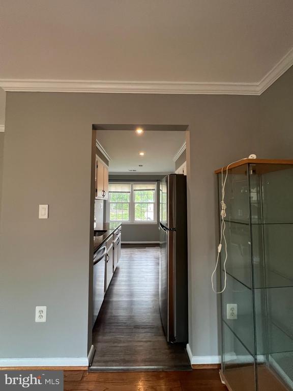 Foto del edificio - 12320 Woodlawn Ct