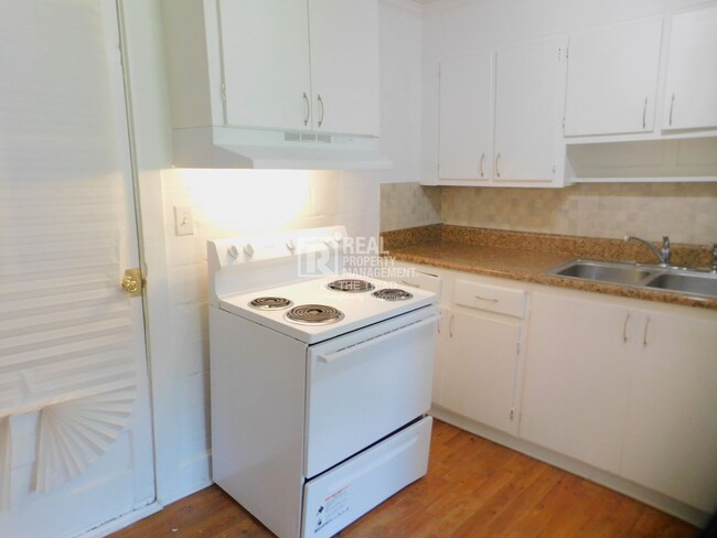 Foto del edificio - Adorable 2bd/1ba in Greensboro!