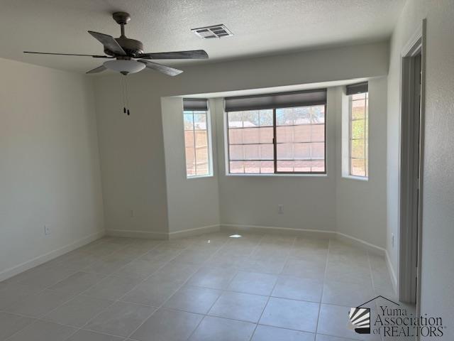 Foto del edificio - 7721 E 26th Ln