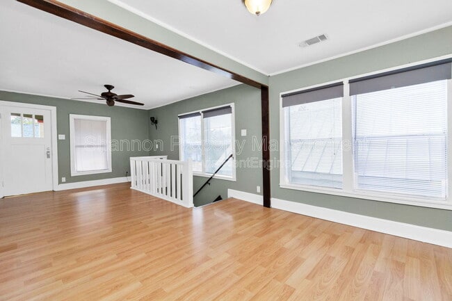 Photo - 2202 Kane St Townhome