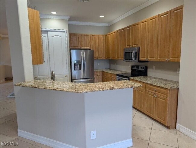 Building Photo - 3022 Lake Butler Ct