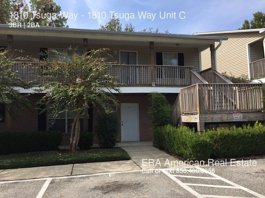 Primary Photo - 1810 Tsuga Way