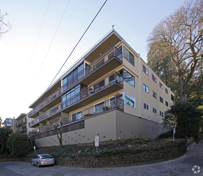Foto principal - 2393 SW Park Pl