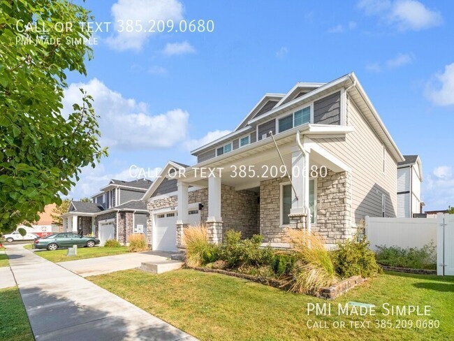 Building Photo - Striking  5BR Home in Great Location |$250...