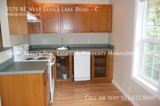 Building Photo - 3979 NE West Devils Lake Rd