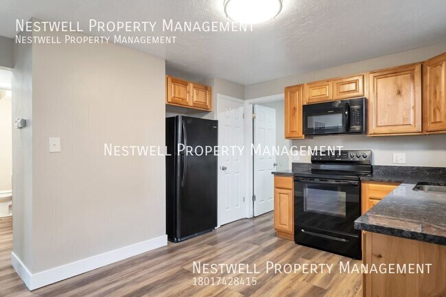 Building Photo - FREE 1ST MONTH'S RENT - Newly Remodeled 2-...