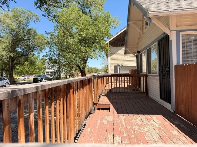 Photo - Cute Bungalow - 2Bed 1Bath - Duplex in Downtown Grand Junction!!! Apartment