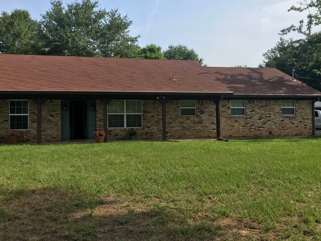 Foto del edificio - 1410 Jeff Davis Dr