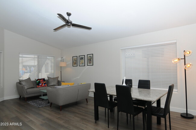 Foto del edificio - 26259 North 43rd Place
